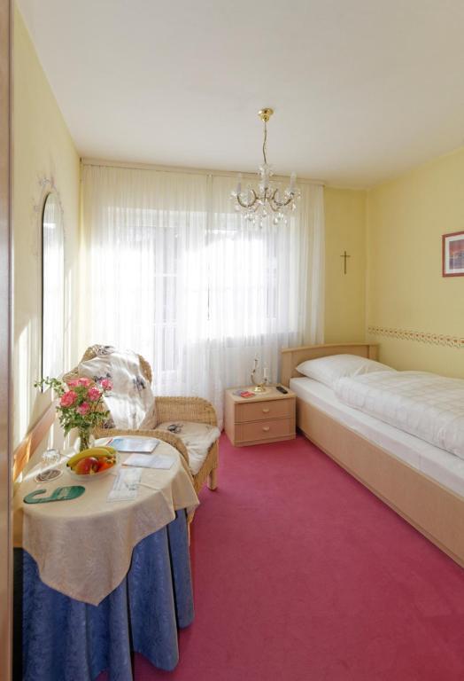 Hotel Garni Regina Goessweinstein Cameră foto
